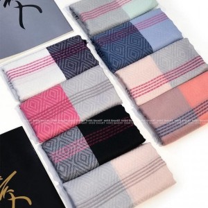 روسری نخ ژاکارد