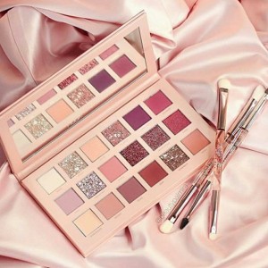 پالت سایه نود هدی بیوتی HUDABEAUTY
