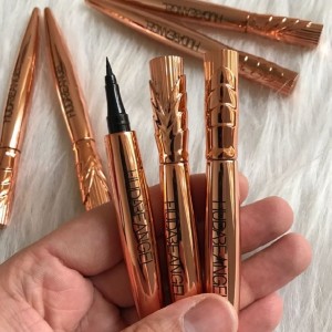 خط چشم گلد هدی بیوتی