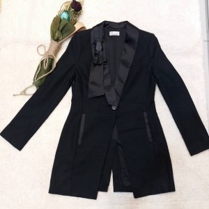 مانتو کتی مجلسی ایتالیایی Red Valentino